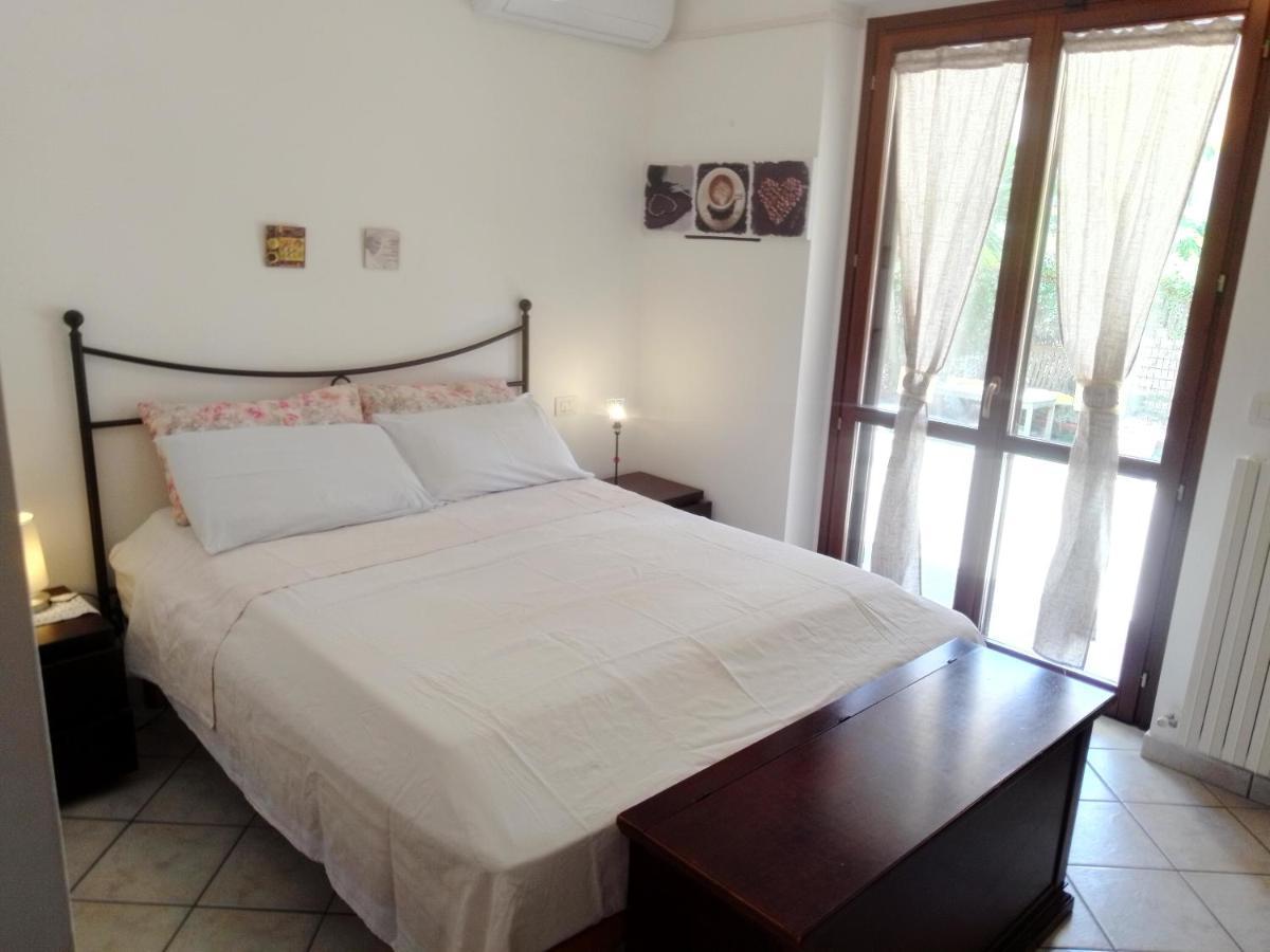 Casa Giardino Appartement San Benedetto del Tronto Buitenkant foto